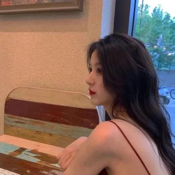 重生后她抛夫弃女